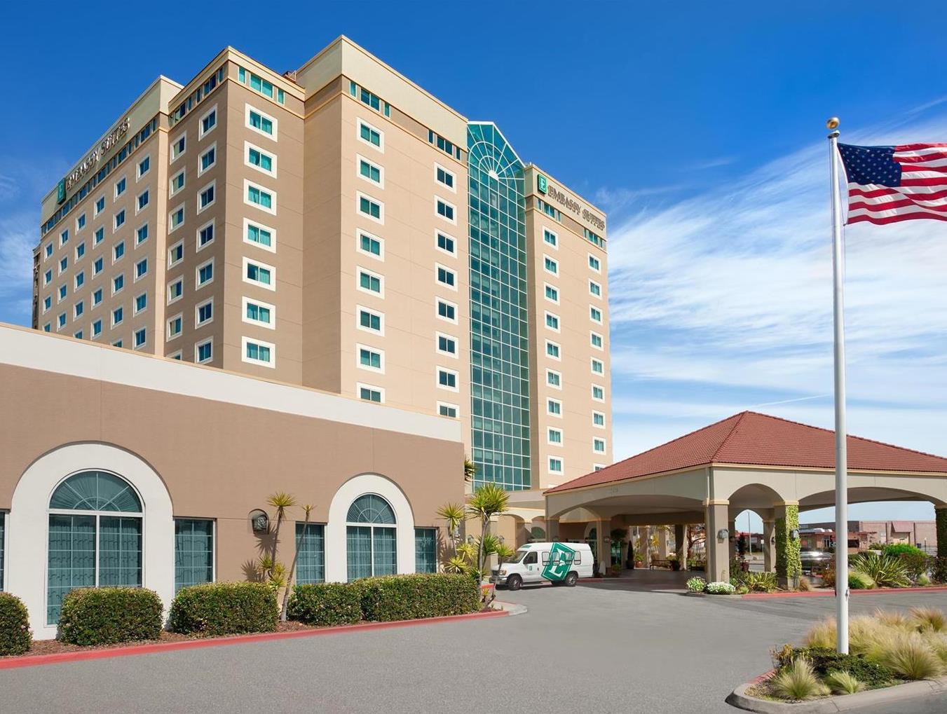Embassy Suites By Hilton Monterey Bay Seaside Buitenkant foto