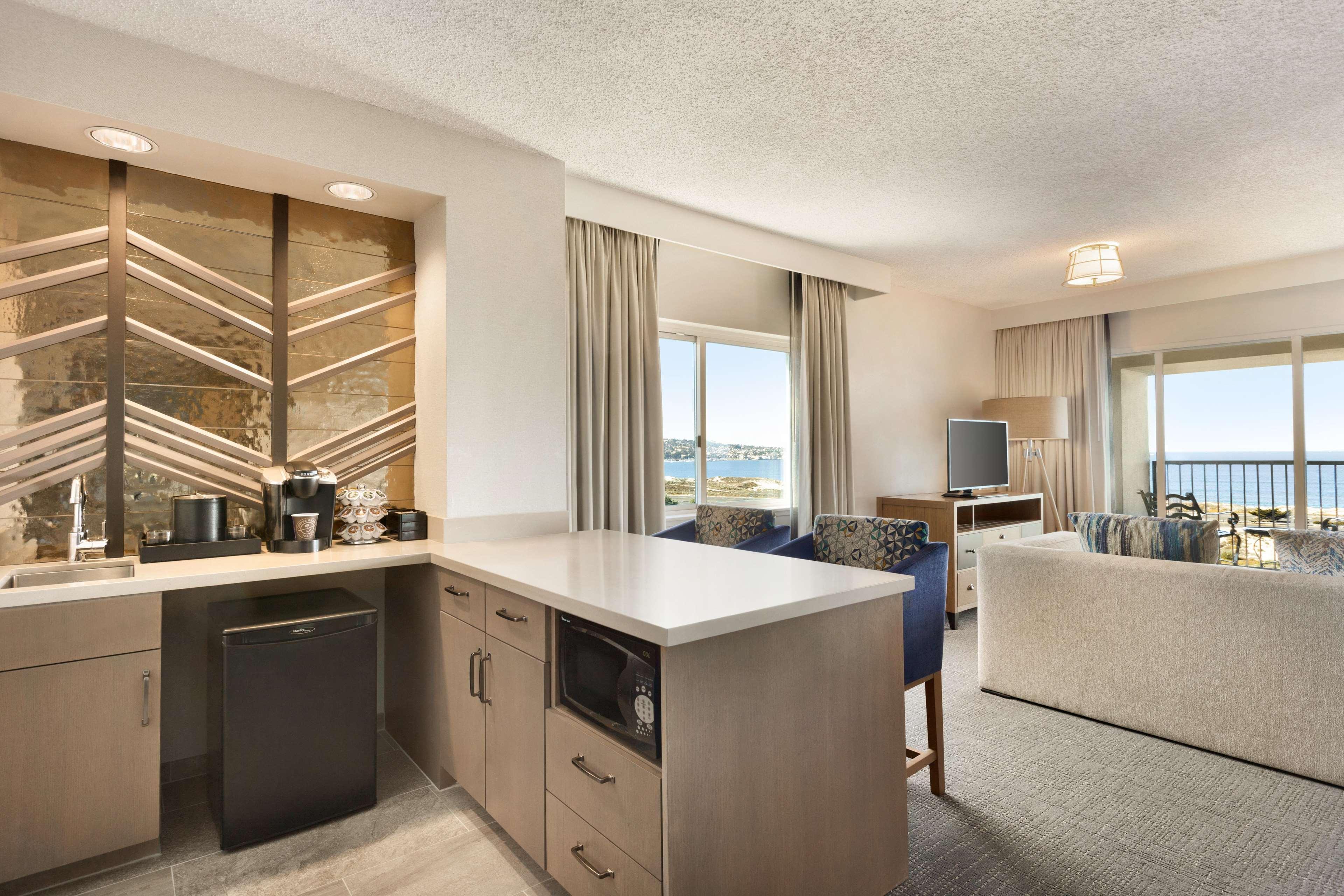 Embassy Suites By Hilton Monterey Bay Seaside Buitenkant foto