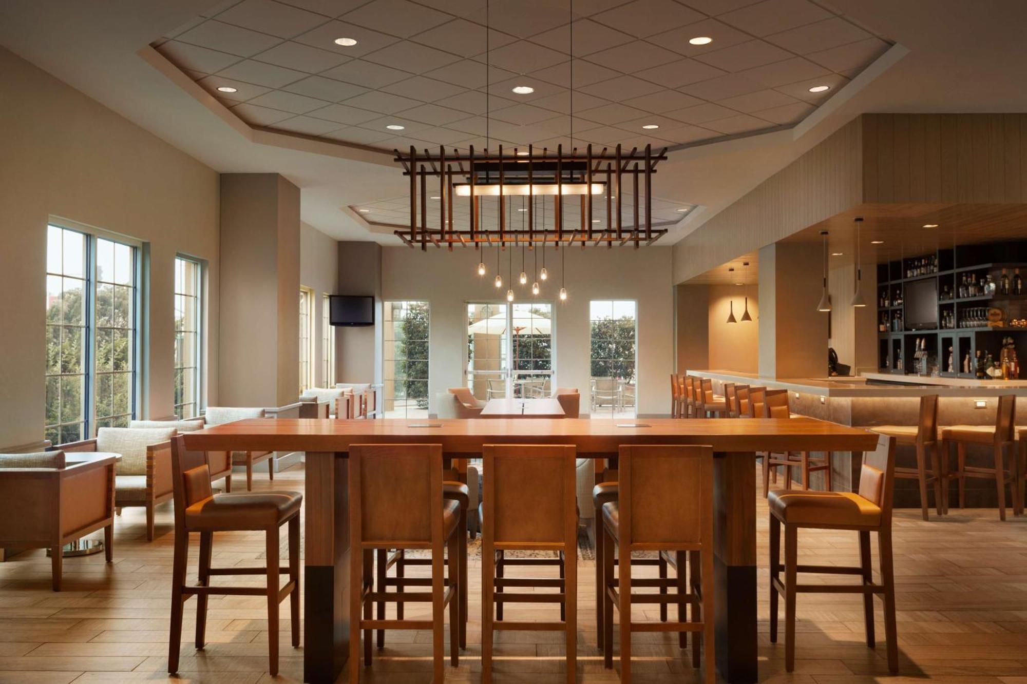 Embassy Suites By Hilton Monterey Bay Seaside Buitenkant foto