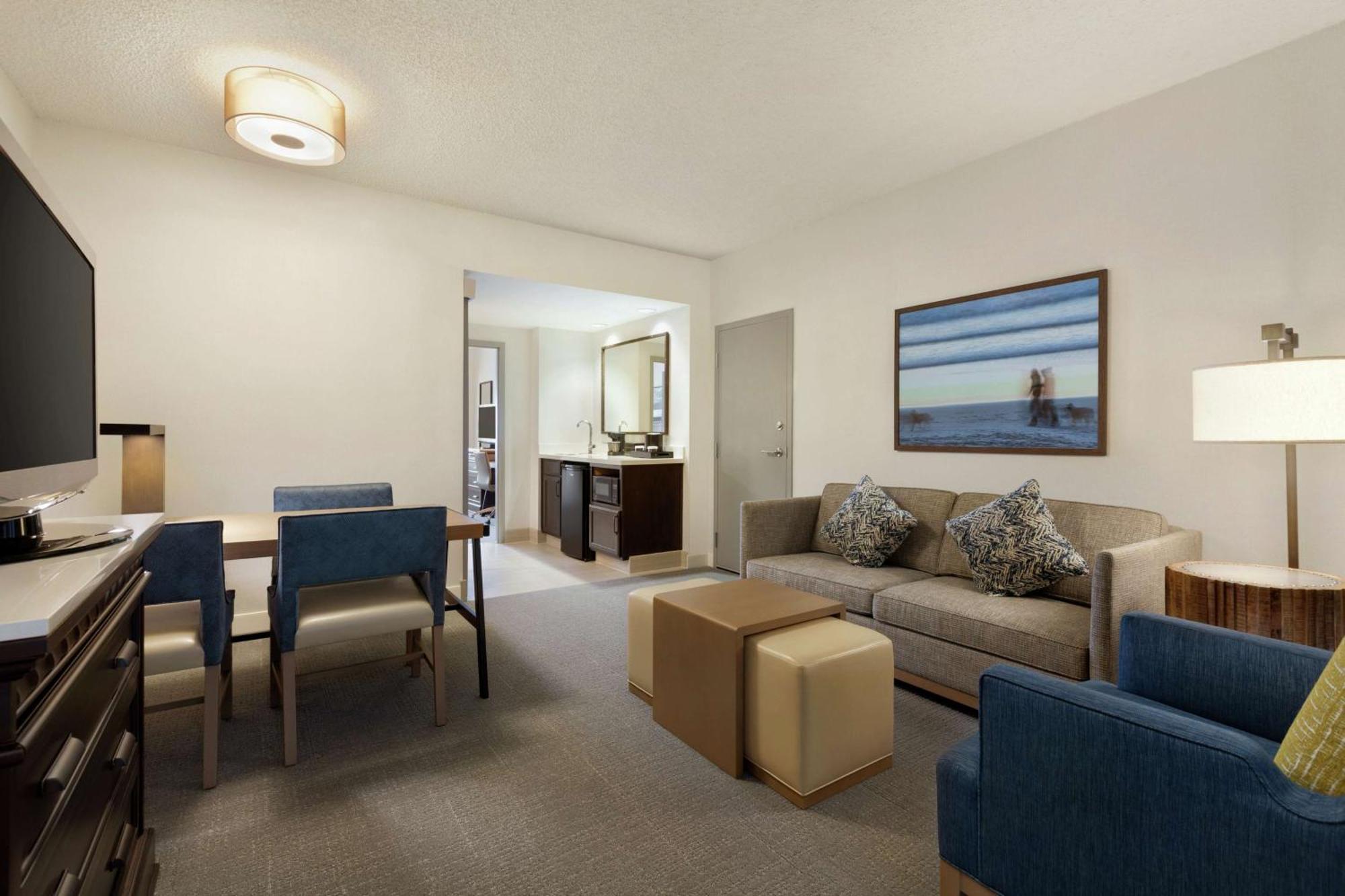 Embassy Suites By Hilton Monterey Bay Seaside Buitenkant foto