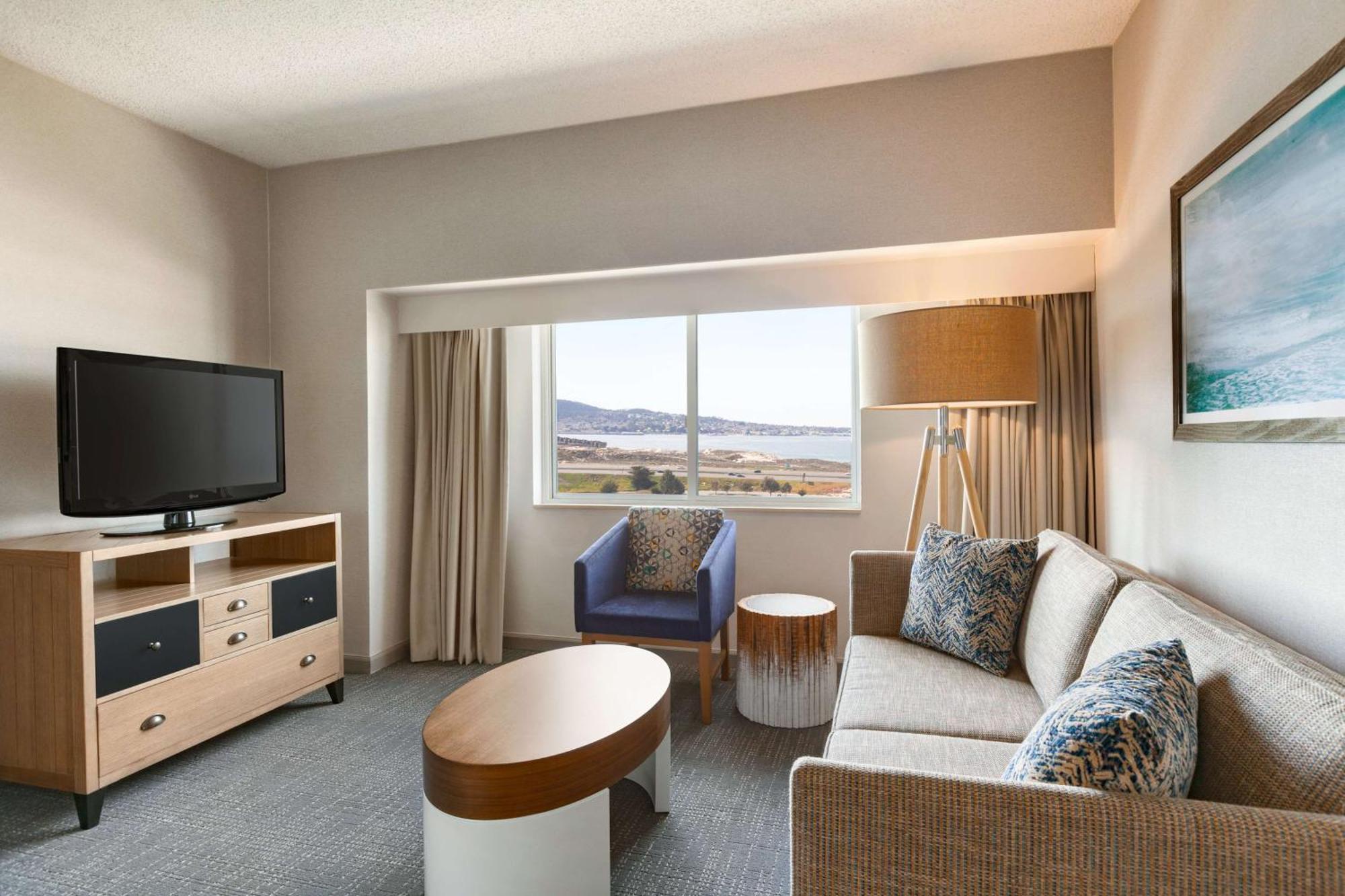 Embassy Suites By Hilton Monterey Bay Seaside Buitenkant foto