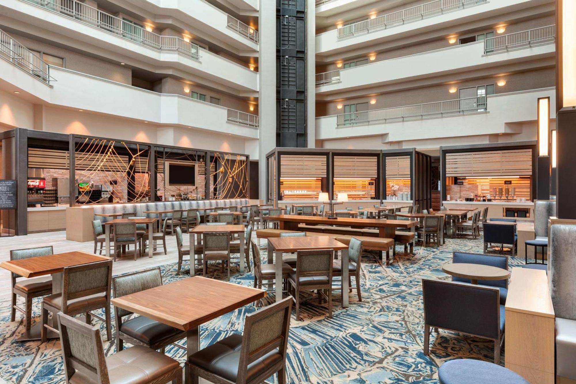 Embassy Suites By Hilton Monterey Bay Seaside Buitenkant foto