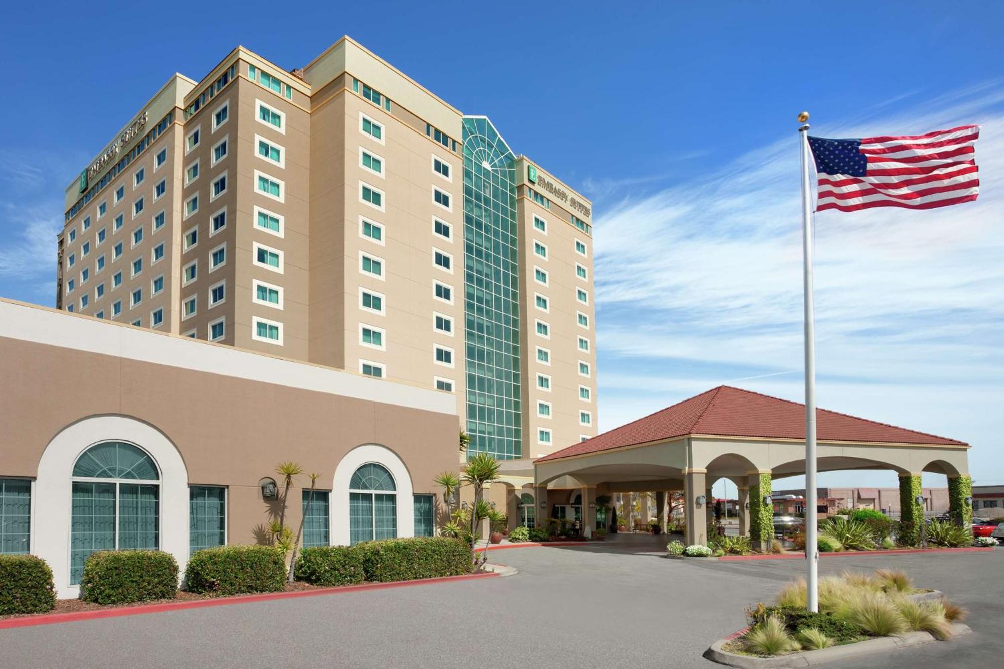 Embassy Suites By Hilton Monterey Bay Seaside Buitenkant foto